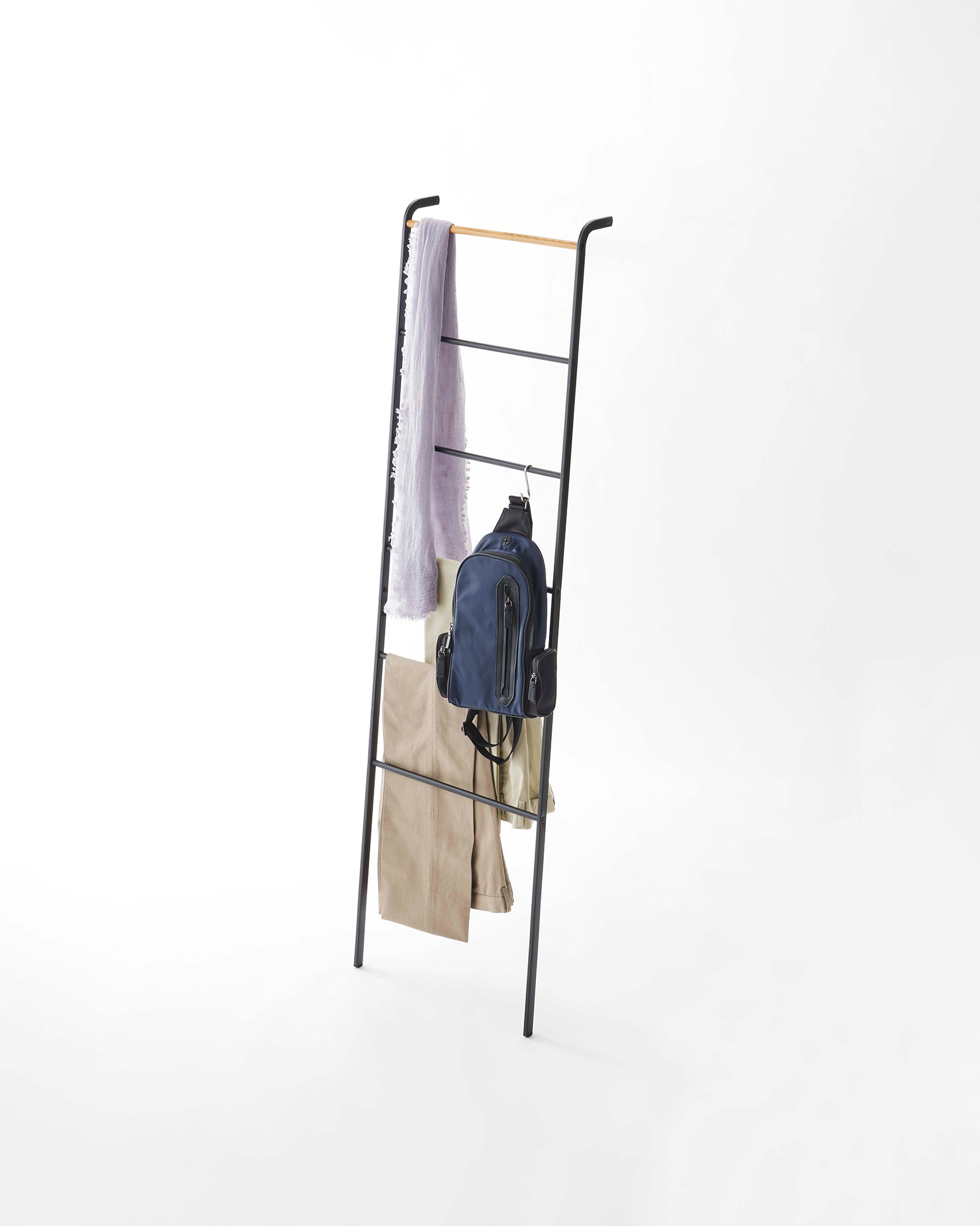 Leaning Storage Ladder (63 H)  - Steel