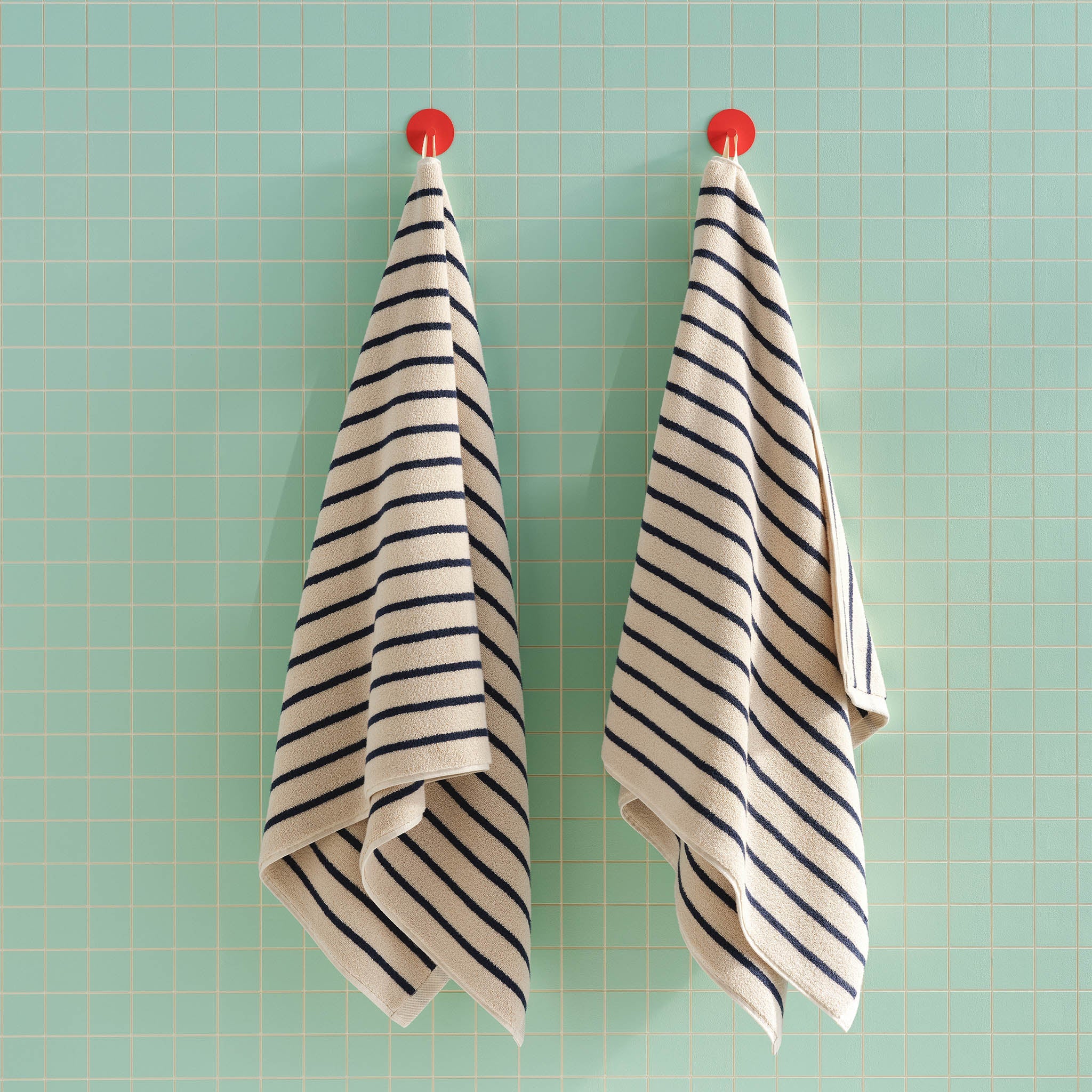 Super-Plush Turkish Cotton Towel Move-In Bundle