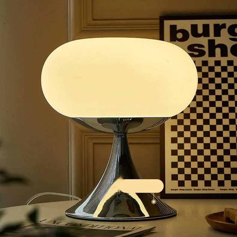 Retro Apple Table Lamp